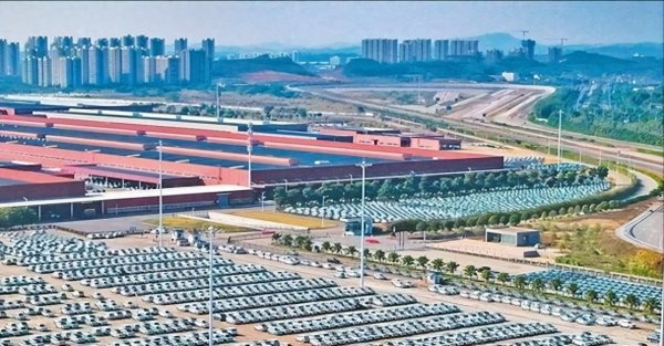 迪时策略 中美打响“战略对决”, 中国下手打这么重, 是对特朗普失去耐心?